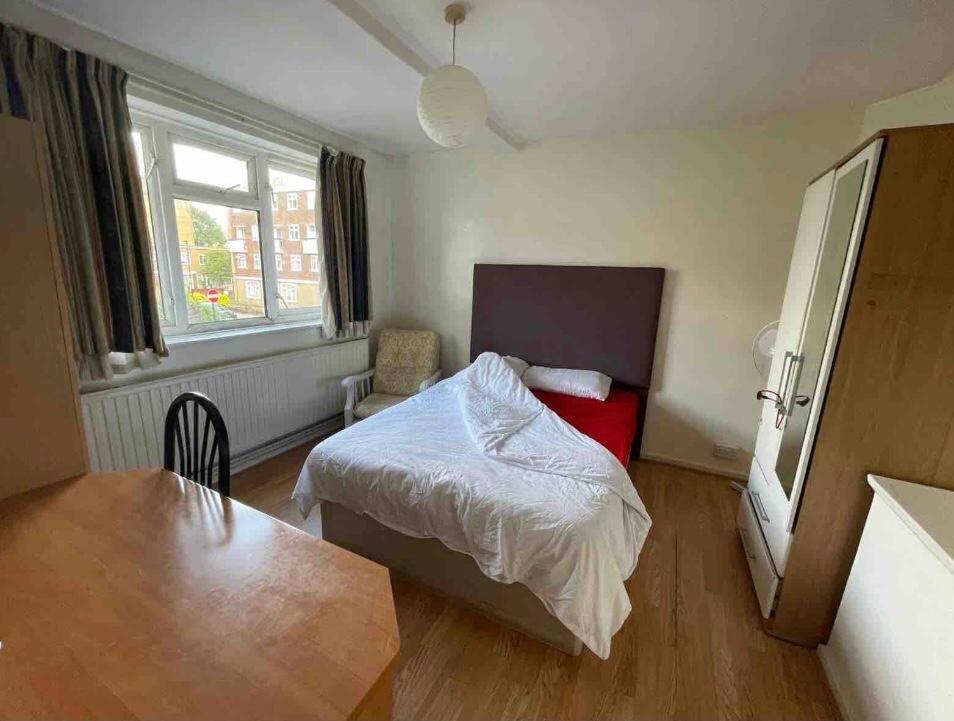 Arbnb Comfy Sleep Guest House Self Catering Private Bedrooms 60 Pound Per Night Per Person London Bagian luar foto